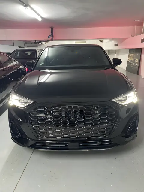 Audi Q3 Sportback — Riani Rental Car