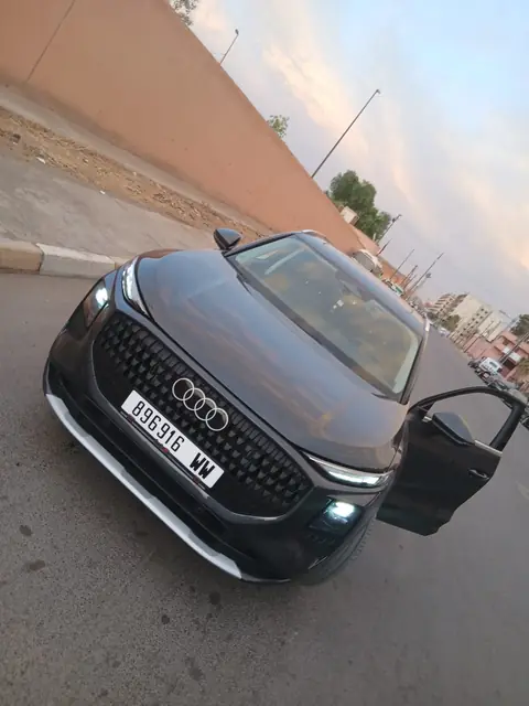 Audi Q5 — Riani Rental Car