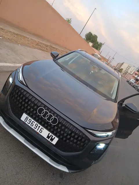 Audi Q5 — Riani Rental Car