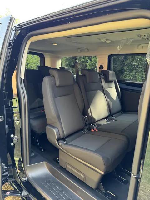 Fiat Ulysse · 8 places — Riani Rental Car