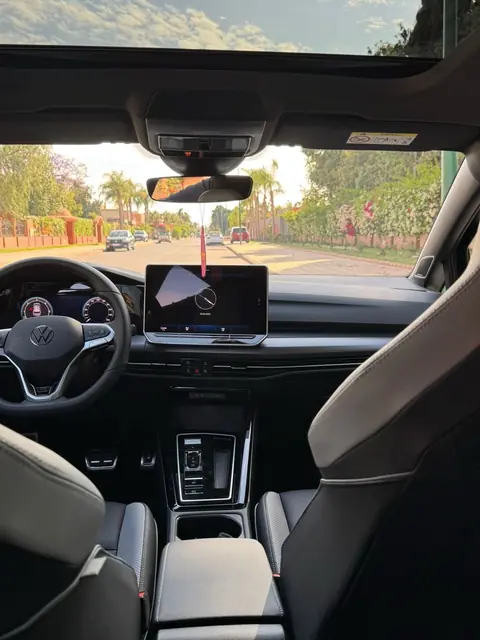 Volkswagen Golf 8 R-Line — Riani Rental Car